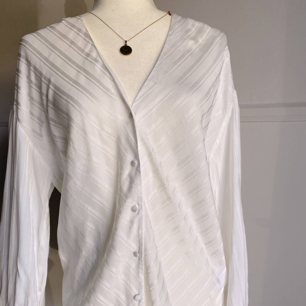 Joie white blouse size M NWT